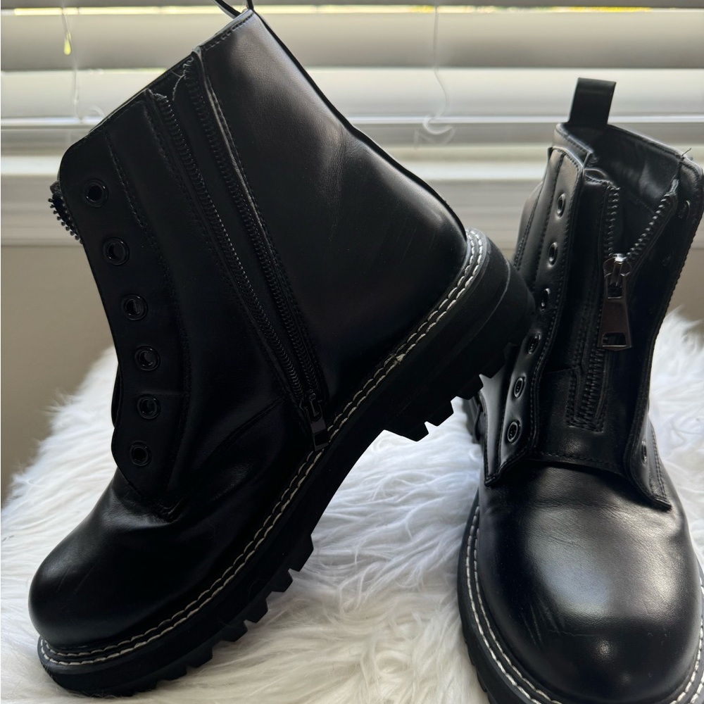 Ankle booties